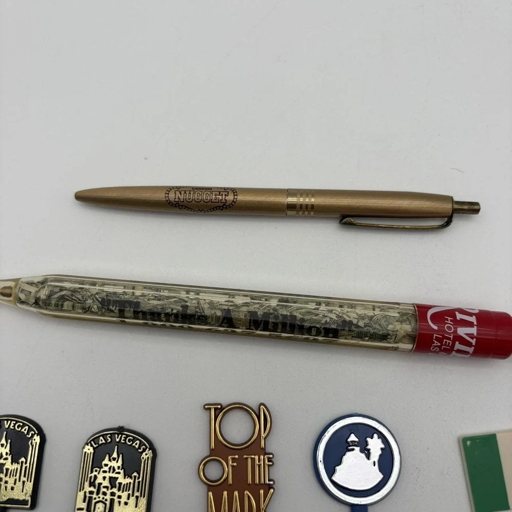 Vintage Casino Swizzle Sticks & Pens Lot 24 Excalibur Caesars Desert Inn‎ Vegas